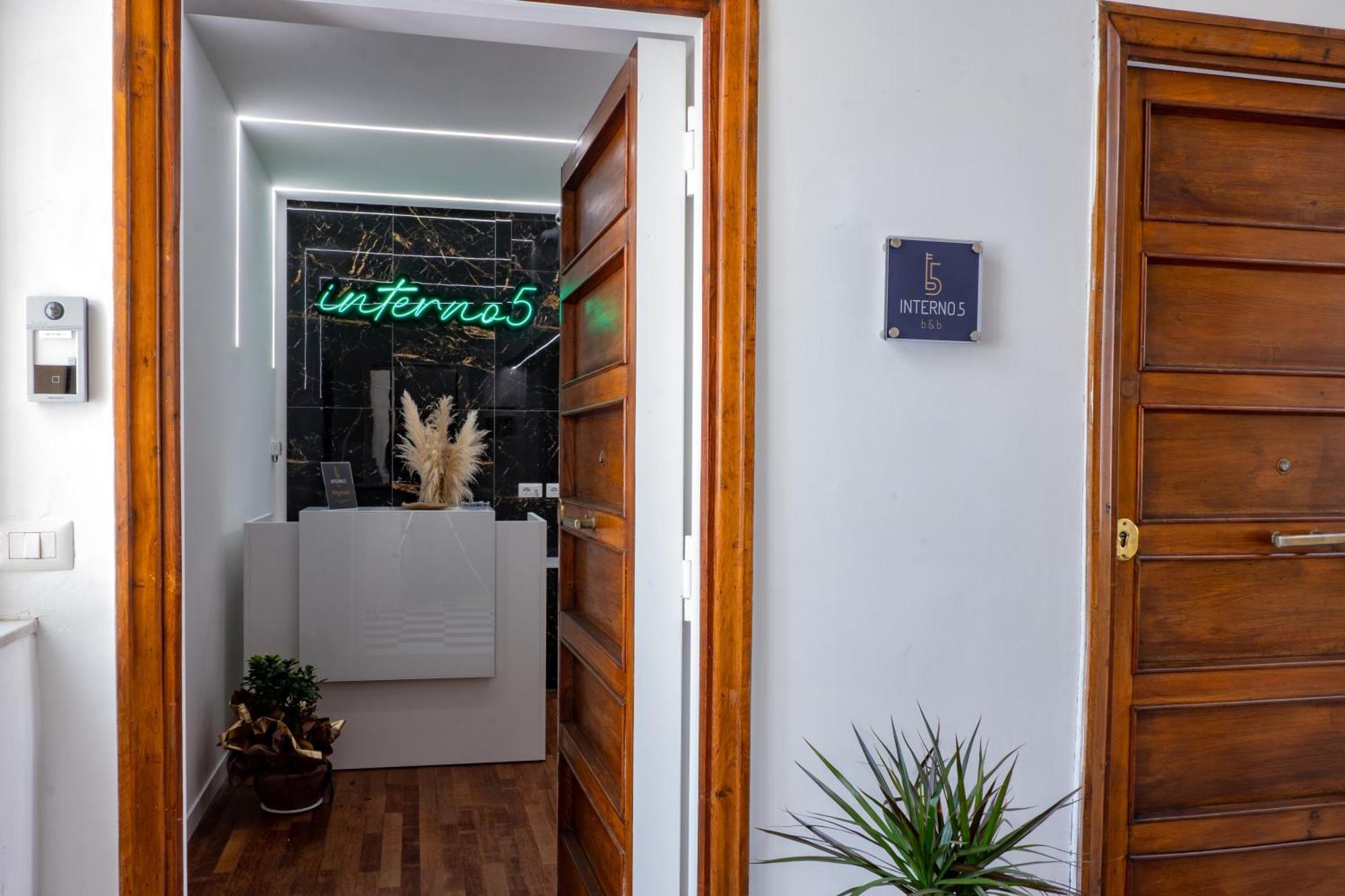 B&B Interno 5 Napoli Eksteriør billede